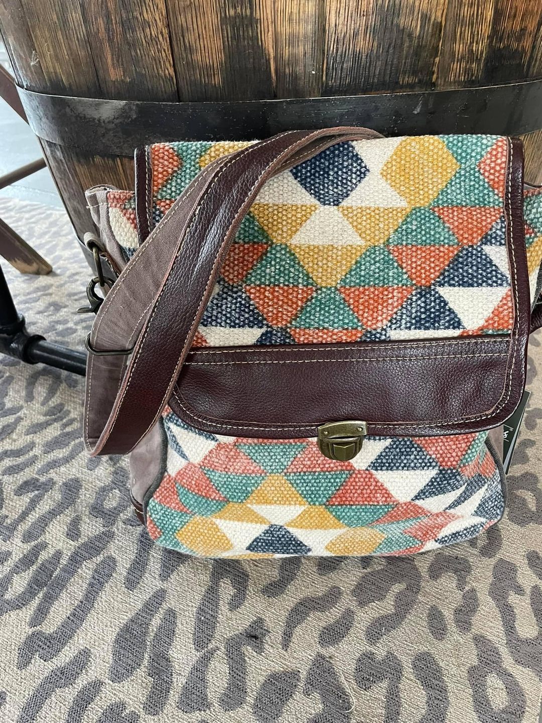 Myra® Eye Catcher Shoulder Bag